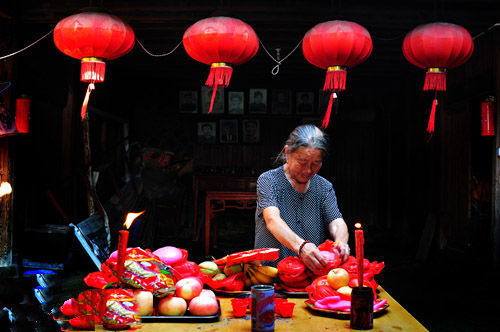 adorar a las vacas en Qixi