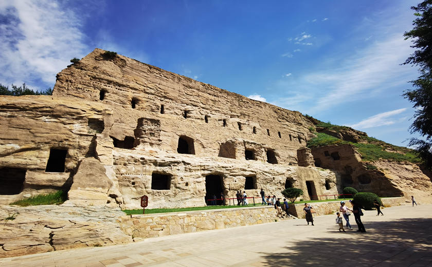 parte exterior de las Grutas de Yungang