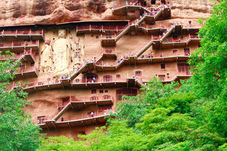 13 días Viajes del Patrimonio Mundial de China Grutas Maijishan