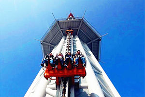 salto del cielo de la Torre Guangzhou