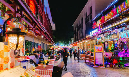 14 días Viajes de Lujo a China Calle Oeste de Yangshuo