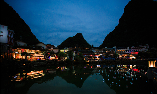 11 días Crucero por el Río Yangtsé Calle Oeste de Yangshuo