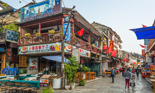 21 días Crucero por el Río Yangtsé Calle Oeste de Yangshuo