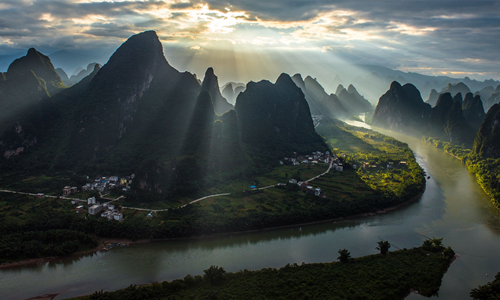 10 días Viajes a China 2022 Crucero por el Río Li