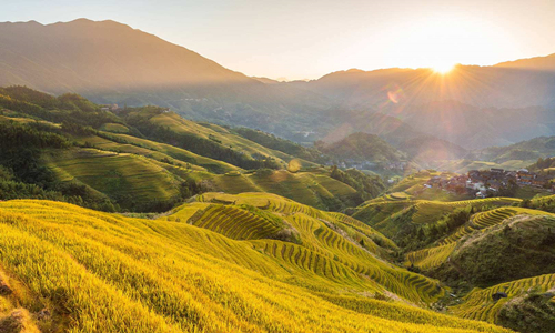 9 días Viajes de Minorías Étnicas Chinas Terrazas de Arroz de Longji