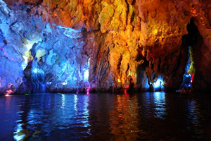 Cueva del Palacio del Dragón