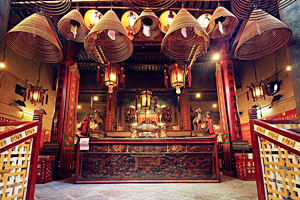 Man Mo Temple