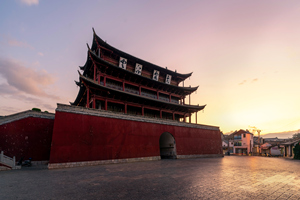 Torre Chaoyang del Pueblo Antiguo Jianshui