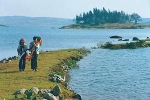 Lago Chang del Bosque de Piedra