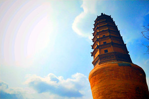 Pagoda Blanca del Templo de la Pagoda Blanca