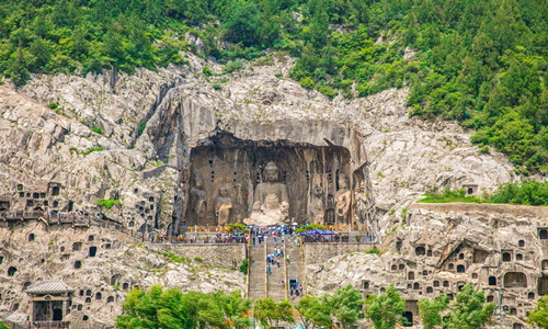 9 días Viajar por China en Tren Grutas de Longmen