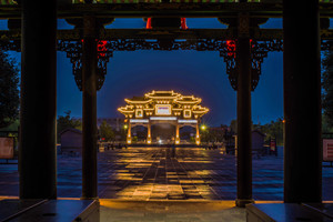 Paisaje nocturno del Gran Patio de la Familia Qiao