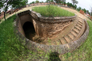 Entrada de la casa subterránea