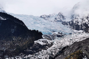 Glaciar Mingyong de la Montaña Nevada Meili