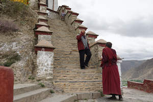 monjes del Palacio de Yumbulakang