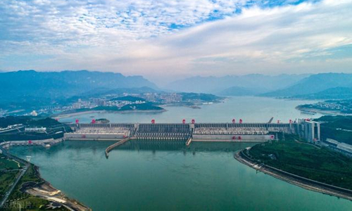 13 días Crucero por el Río Yangtsé Presa de las Tres Gargantas