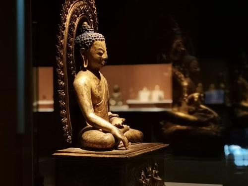 Statue of Sakyamuni，Capital Museum