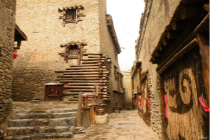 Quiet Alley, Taoping Qiang Minority Village