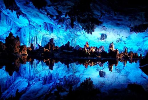 Crown Cave,Li River