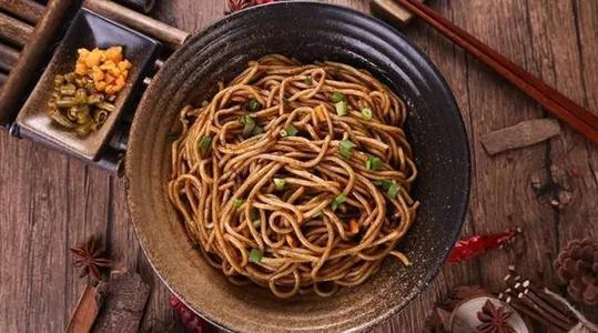 Hot-Dry Noodles with Sesame Paste，Hubu Alley