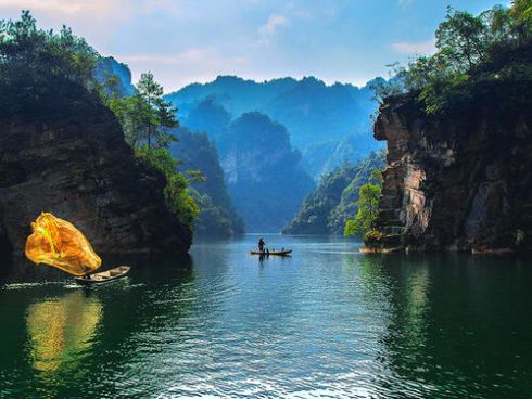 The Beautiful Scenery,Baofeng Lake