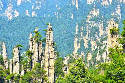 The Imperial Brush Peak，Tianzi Mountain