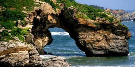 Dalian Coastal National Geopark，Golden Pebble Beach