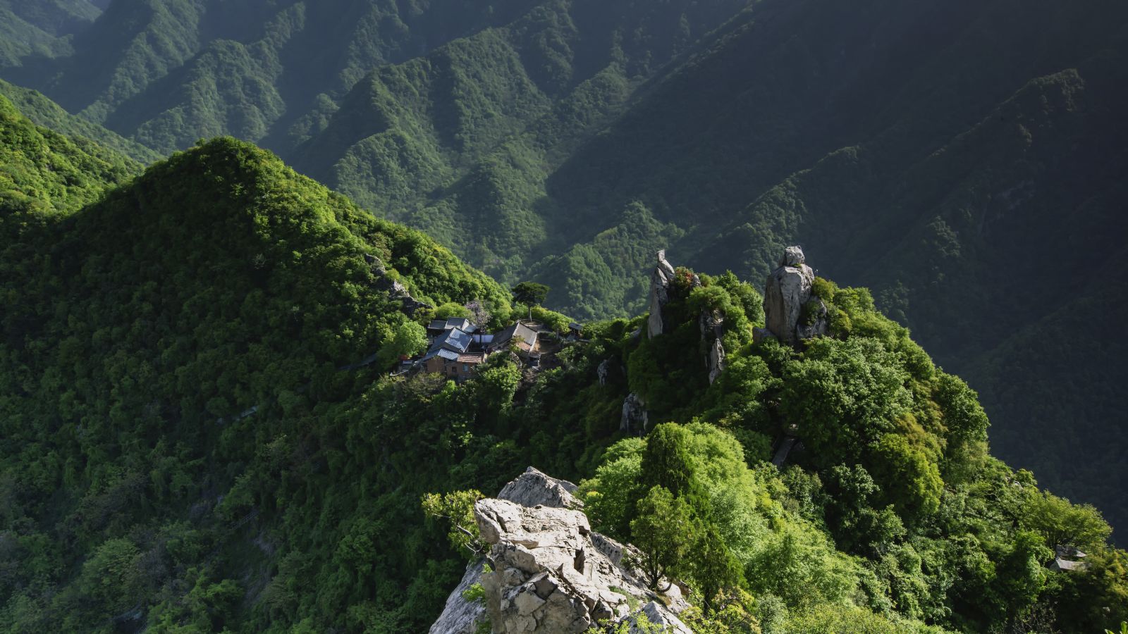 The Peak，Cuihua Mountain