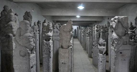 Stone Hitching Post，Guanzhong Folk Art Museum