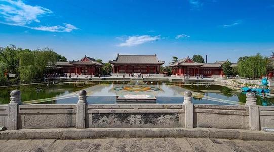 Nine-dragon Bridge, Huaqing Pool