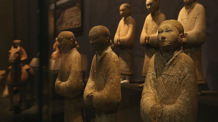 Terracotta Maidservants, Yangling Mausoleum of Han Dynasty