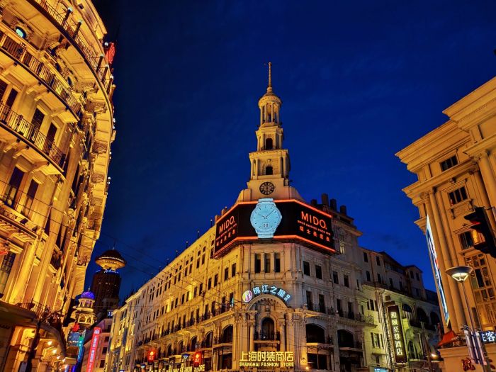 The Night Scene，Nanjing Road