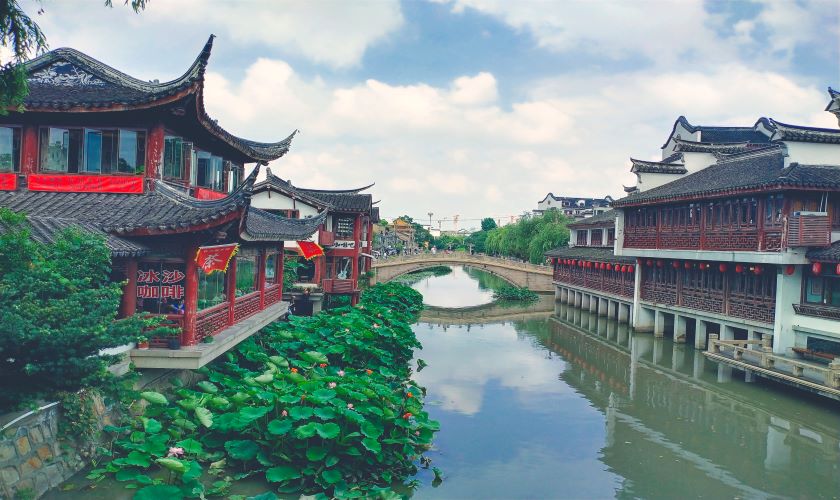 The River Bank,Shanghai Old Street