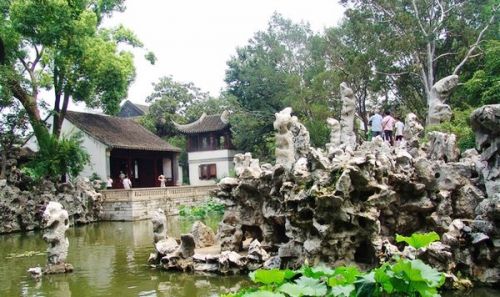 Iron Lion of the Yuan Dynasty,Yu Garden