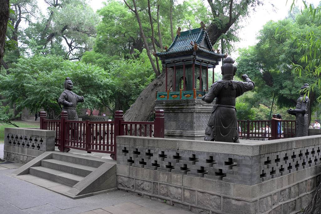 The Flying Bridge across the Fish Pond,Jinci Temple