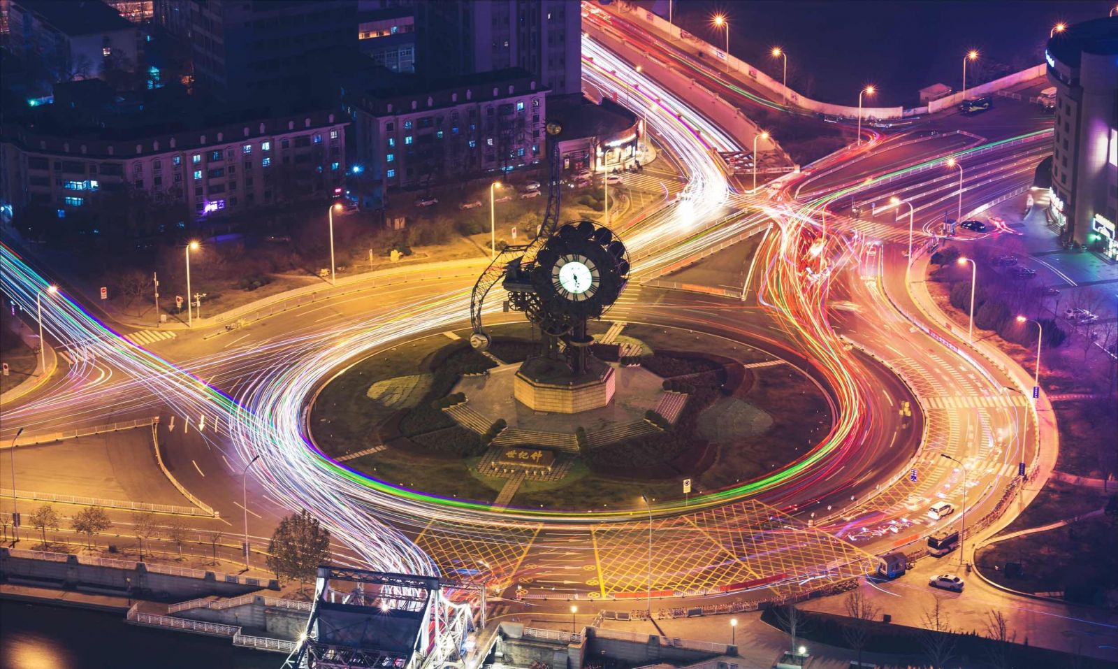 The Aerial View，Century Clock