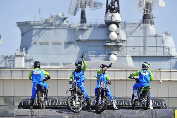 Extreme Flight, Tianjin TEDA Aircraft Carrier Theme Park