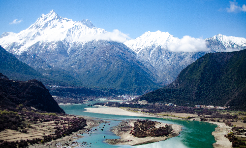 Yarlong Tsangpo River