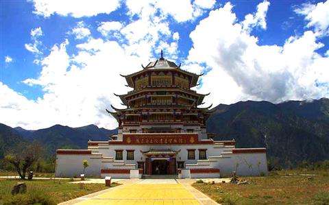 Canggu Nunnery,The Barkhor Street