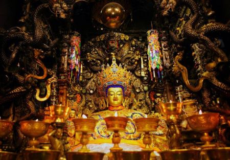 The Sculpture of Sakyamuni,Jokhang Temple