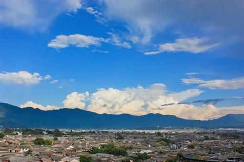 Lion-shaped Mountain, Wase Town