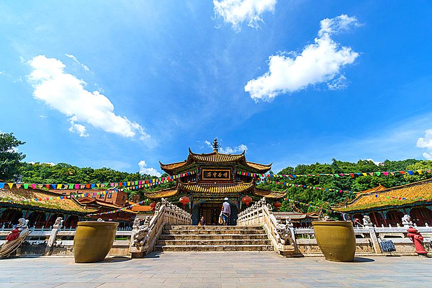 Yuantong Temple