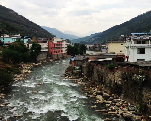 Qiantou Town , Tiger Leaping Gorge