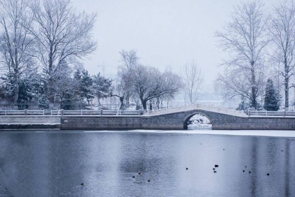 Broken Bridge,West Lake