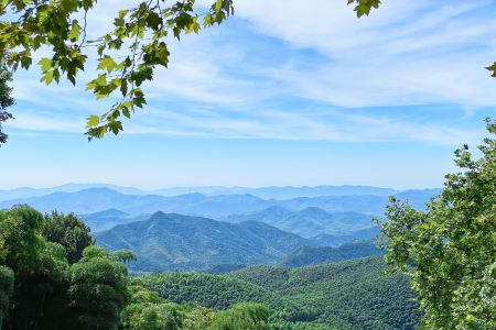 Mountain Scenery, Mogan Mountain