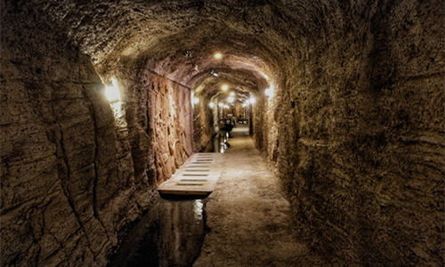 Interno di Sistema Idrico Karez di Turpan