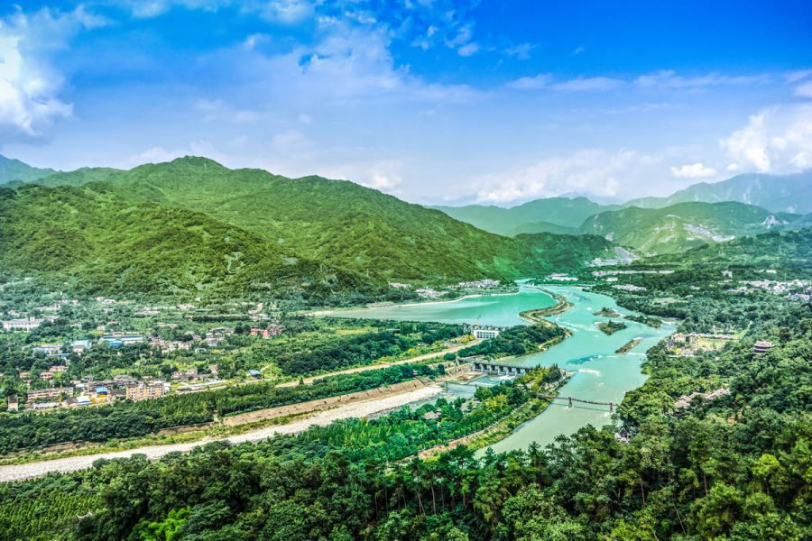 Viaggio per Vedere i Panda della Cina Classica