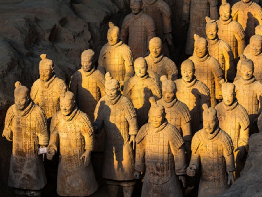 Ruta de la Seda China con Triángulo Dorado Tour